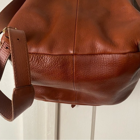 MADEWELL The Transport Rucksack in English Saddle Leather - Picture 15 of 16
